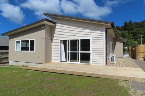 Photo of property in 108a Wellington Road, Wainuiomata, Lower Hutt, 5014