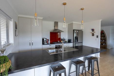 Photo of property in 22 Austin Reid Avenue, Carterton, 5713