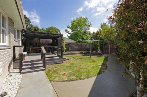 Photo of property in 23 Damien Place, Bromley, Christchurch, 8062