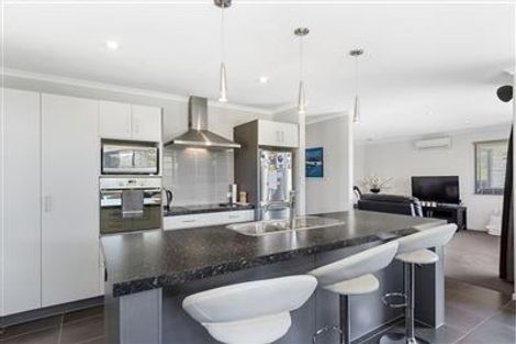 Photo of property in 46 Rosella Drive, Welcome Bay, Tauranga, 3112