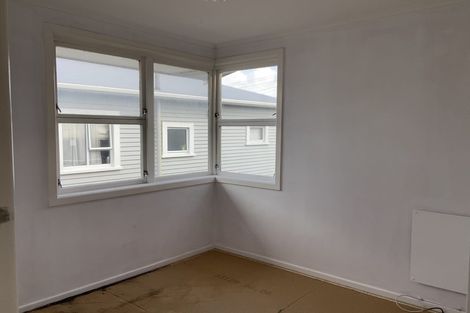 Photo of property in 10a Vogel Street, Fitzroy, New Plymouth, 4312