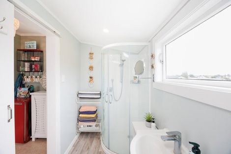 Photo of property in 7 Chaffey Street, Foxton Beach, Foxton, 4815