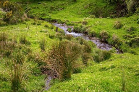 Photo of property in 174 Opaki Kaiparoro Road, Eketahuna, 4994