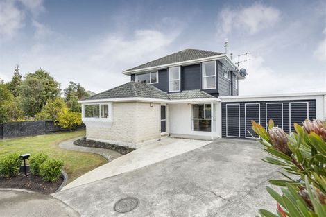 Photo of property in 23b Pahiatua Street, Hokowhitu, Palmerston North, 4410