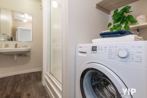 Photo of property in 19 Black Rock Road, Newlands, Wellington, 6037