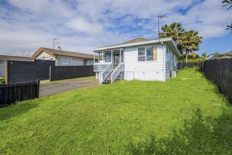 Photo of property in 1/82 Palmers Road, Clendon Park, Auckland, 2103