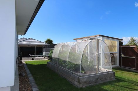 Photo of property in 3 Kingsbridge West, Burwood, Christchurch, 8083