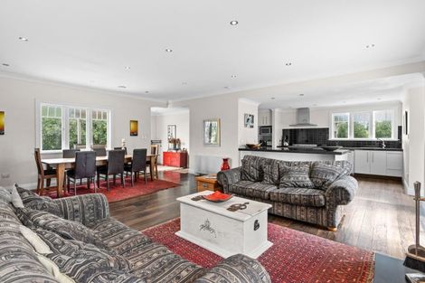 Photo of property in 122 Cross Line, Morison Bush, Greytown, 5794