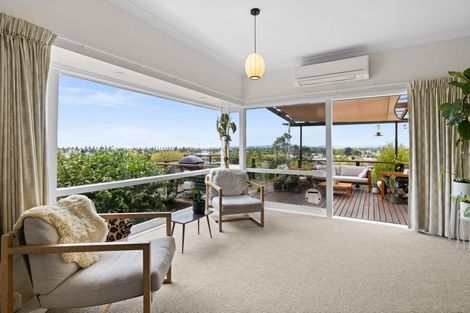 Photo of property in 9 Havelock Terrace, Hospital Hill, Napier, 4110