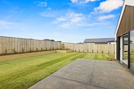 Photo of property in 12 Alex Place, Rolleston, 7614