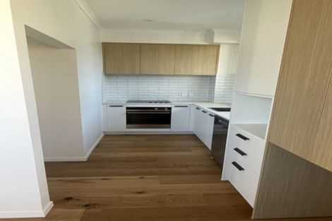 Photo of property in 30 Waipuhinui Way, Wiri, Auckland, 2104