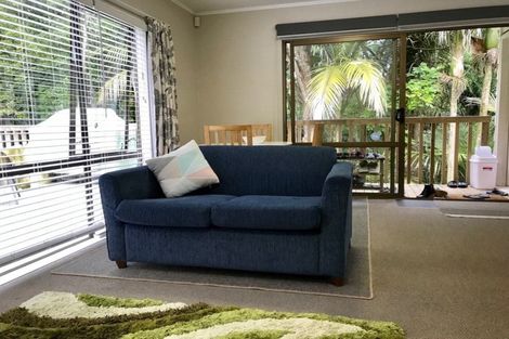Photo of property in 3/8 Park Hill Road, Birkenhead, Auckland, 0626