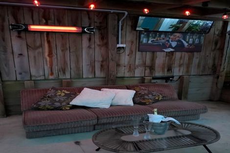 Photo of property in 295 Main Road, Tawa, Wellington, 5028