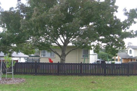 Photo of property in 20 Penfold Place, Henderson, Auckland, 0610