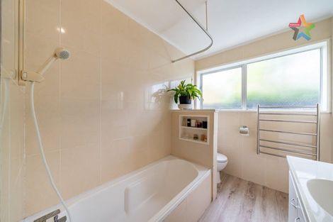 Photo of property in 2 Hildreth Street, Karori, Wellington, 6012