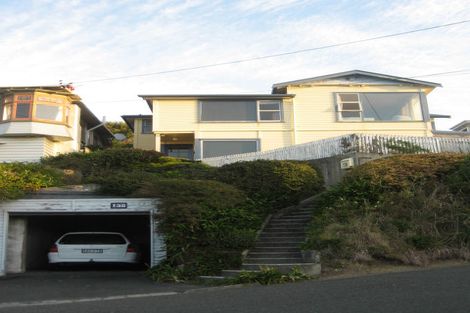 Photo of property in 138 Seatoun Heights Road, Seatoun, Wellington, 6022