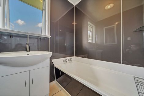 Photo of property in 141 Fairfield Road, Hawera, 4610