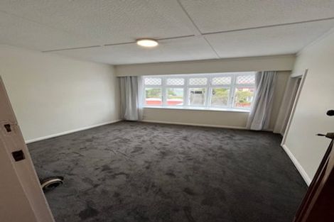 Photo of property in 35 Roxburgh Street, Mount Victoria, Wellington, 6011