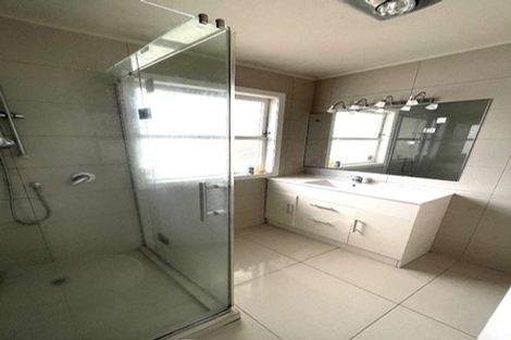 Photo of property in 100 Oakdale Road, Mount Roskill, Auckland, 1041