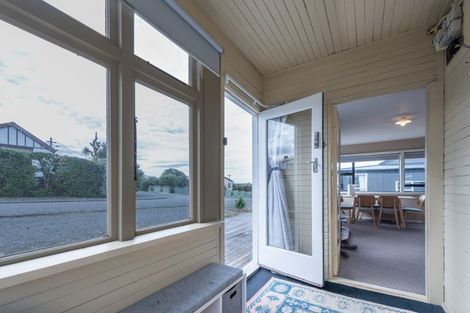 Photo of property in 7 Kowhai Street, Kaka Point, Balclutha, 9271