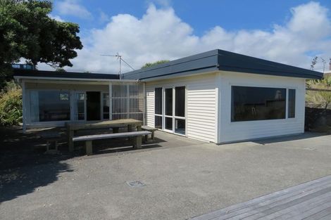 Photo of property in 74 The Esplanade, Raumati South, Paraparaumu, 5032