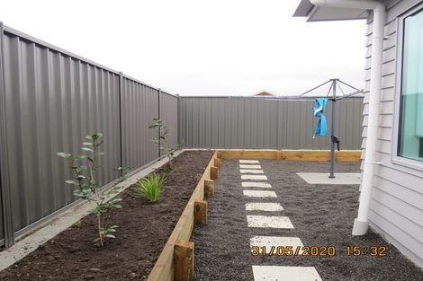 Photo of property in 13 Grooby Place, Havelock North, 4130