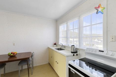 Photo of property in 1/95 Whites Line East, Waiwhetu, Lower Hutt, 5010