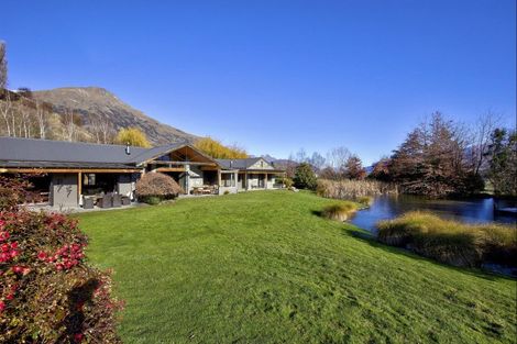 Photo of property in 73 Alec Robins Road, Lake Hayes, Queenstown, 9371