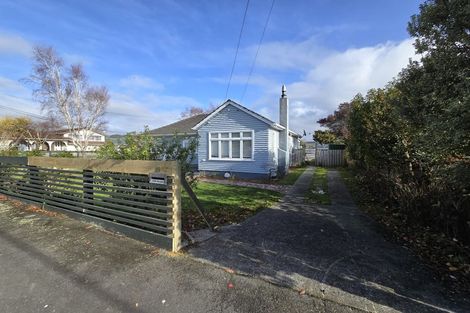 Photo of property in 19 Henry Street, Ebdentown, Upper Hutt, 5018