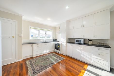 Photo of property in 5 Lane Street, Wallaceville, Upper Hutt, 5018