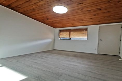 Photo of property in 108c Colwill Road, Massey, Auckland, 0614