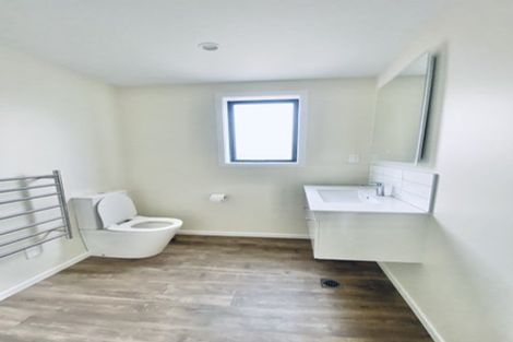 Photo of property in 35 Turtleback Avenue, Whitby, 5024