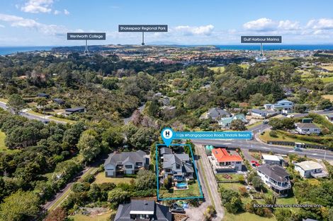 Photo of property in 1126 Whangaparaoa Road, Tindalls Beach, Whangaparaoa, 0930