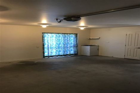 Photo of property in 3 Thyme Court, Flat Bush, Auckland, 2016