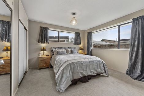 Photo of property in 23 Freebairn Street, Redwood, Christchurch, 8051