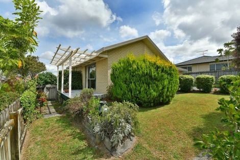 Photo of property in 9 Kath Hopper Drive, Orewa, 0931