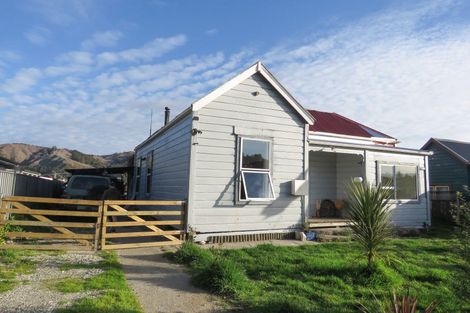 Photo of property in 3 Herald Street, Reefton, 7830