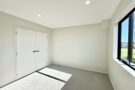 Photo of property in 5/644 Te Atatu Road, Te Atatu Peninsula, Auckland, 0610