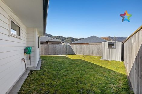 Photo of property in 14 Woodland Grove, Wainuiomata, Lower Hutt, 5014