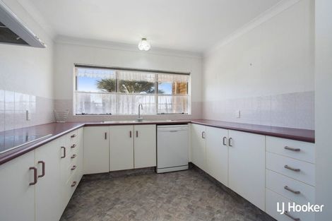 Photo of property in 87 Beach Road, Waihi Beach, 3611