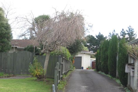 Photo of property in 2/43 Carnoustie Drive, Wattle Downs, Auckland, 2103