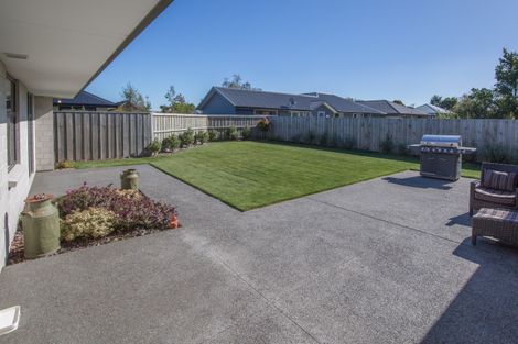 Photo of property in 12b Watkins Drive, Rangiora, 7400