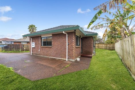 Photo of property in 22a Martin Jugum Lane, Ranui, Auckland, 0612