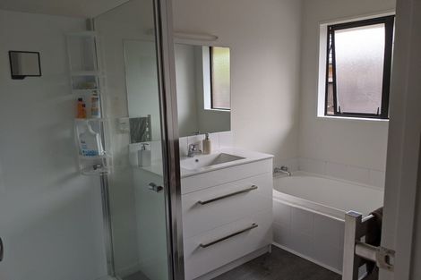 Photo of property in 58 Broadhaven Avenue, Parklands, Christchurch, 8083