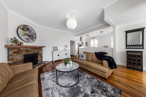 Photo of property in 118 Shackleton Road, Mount Eden, Auckland, 1024