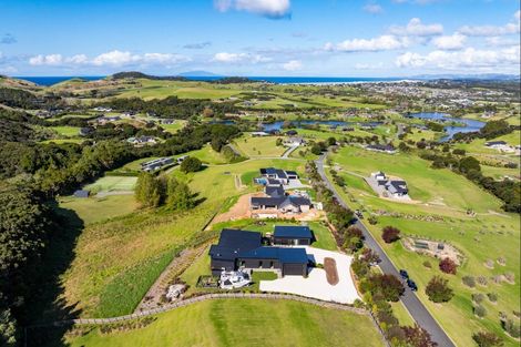 Photo of property in 84 Robert Hastie Drive, Mangawhai, 0573