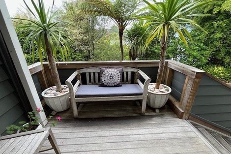 Photo of property in 7 Pah Road, Cockle Bay, Auckland, 2014