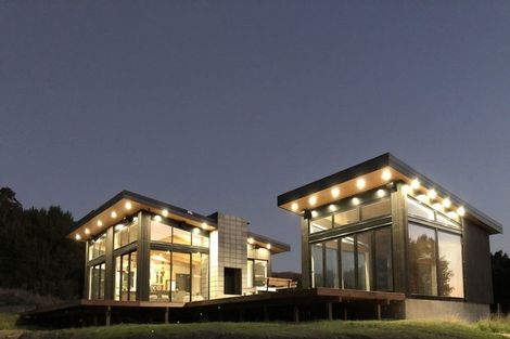 Photo of property in 360a Longbush Road, Hinakura, Masterton, 5884