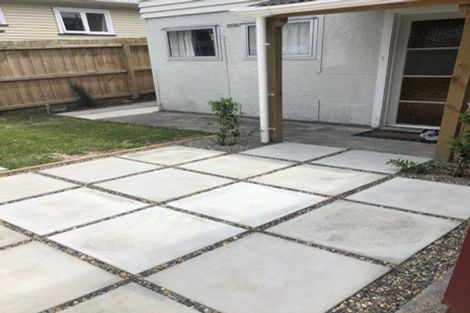 Photo of property in 10 Sylvan Crescent, Te Atatu South, Auckland, 0610