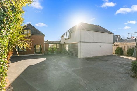 Photo of property in 83 Grahams Road, Burnside, Christchurch, 8041
